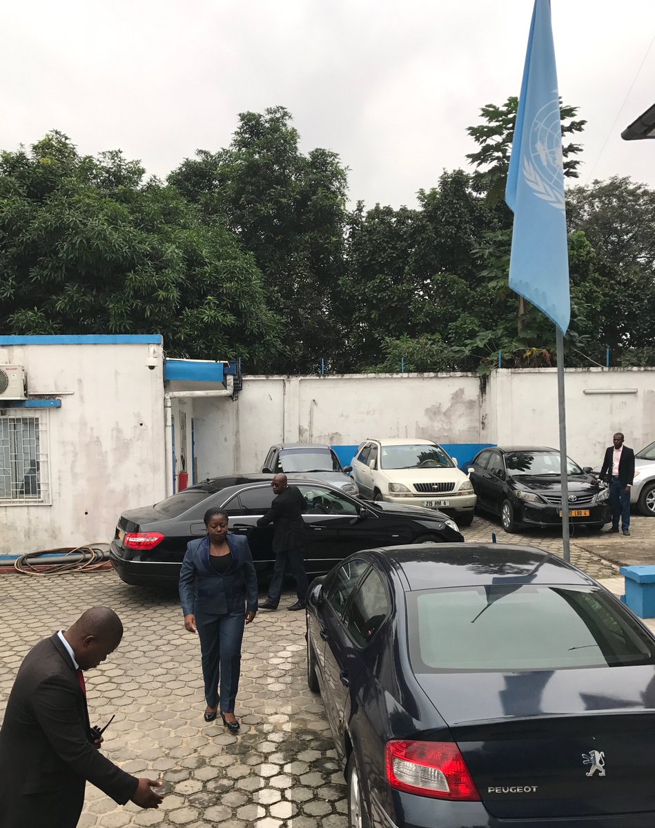 CongoUnfpa's tweet photo. Arrivée du Ministre de la jeunesse et de l'éducation civique du #Congo pour rendre hommage au D.E #UNFPA @BabatundeUNFPA @UNFPA_WCARO https://t.co/9V1NN7NiLF