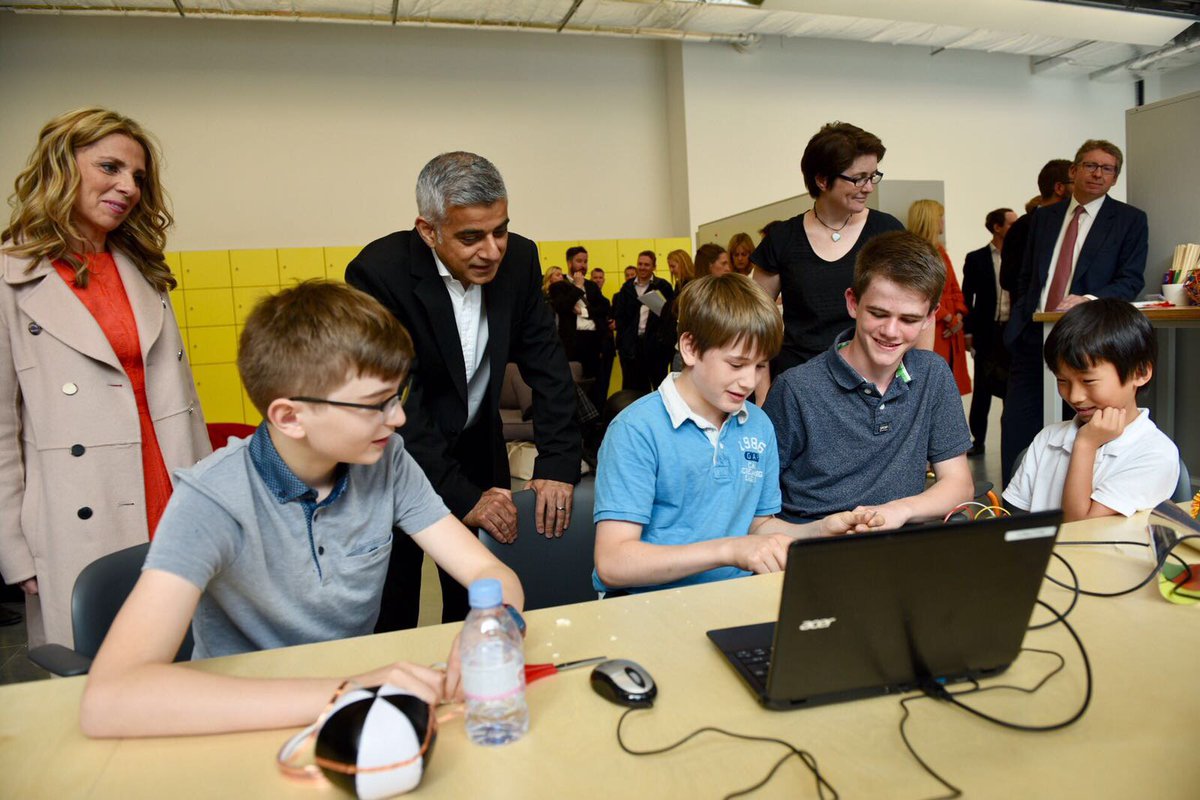 MayorofLondon's tweet photo. Great to kick off @LDNTechWeek @HereEast. I want to make London the world’s leading Smart City #LondonIsOpen #LTW https://t.co/Y0s9tImHyj