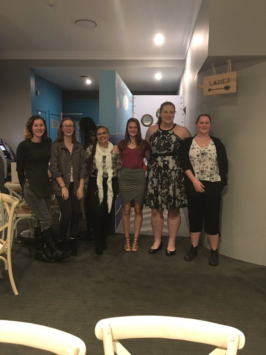 Great spending the night with friends but back to working hard &amp; getting things done getting ready for world championships! 📚🤓🇦🇺