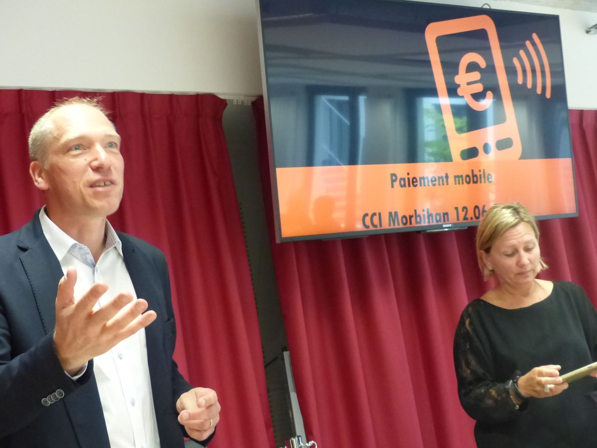 CCI_du_Morbihan's tweet image. #ProjetDigital  Avec @OrangeBretagne, présentation du mode paiement Orange Cash aux commerçants: atelier pédagogique
morbihan.cci.fr/actualites/dig…