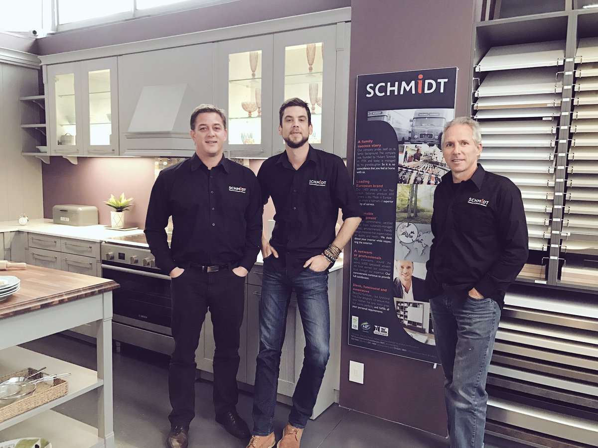 GoodTasteMag's tweet photo. There's a reason #SchmidtKitchens are the leading French manufacturers of made to measure kitchens. Check them out: https://t.co/6EneFo8iOu https://t.co/3pyaXaSImg