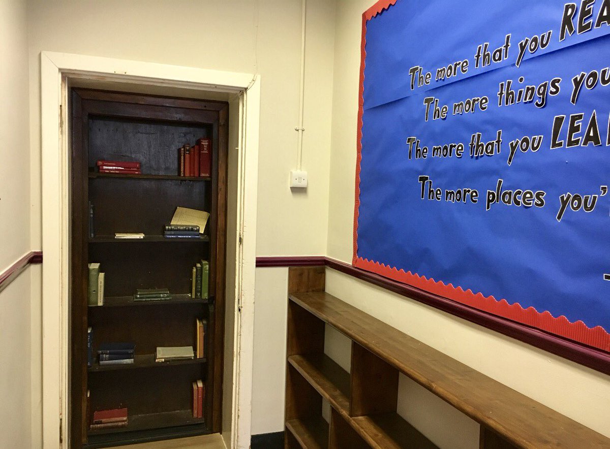 HPA_Philip_Lane's tweet image. There was a very mysterious occurrence this morning at the academy. The Lost Lending Library has taken root... 
#HPAPLMystery #HPAPLLibrary