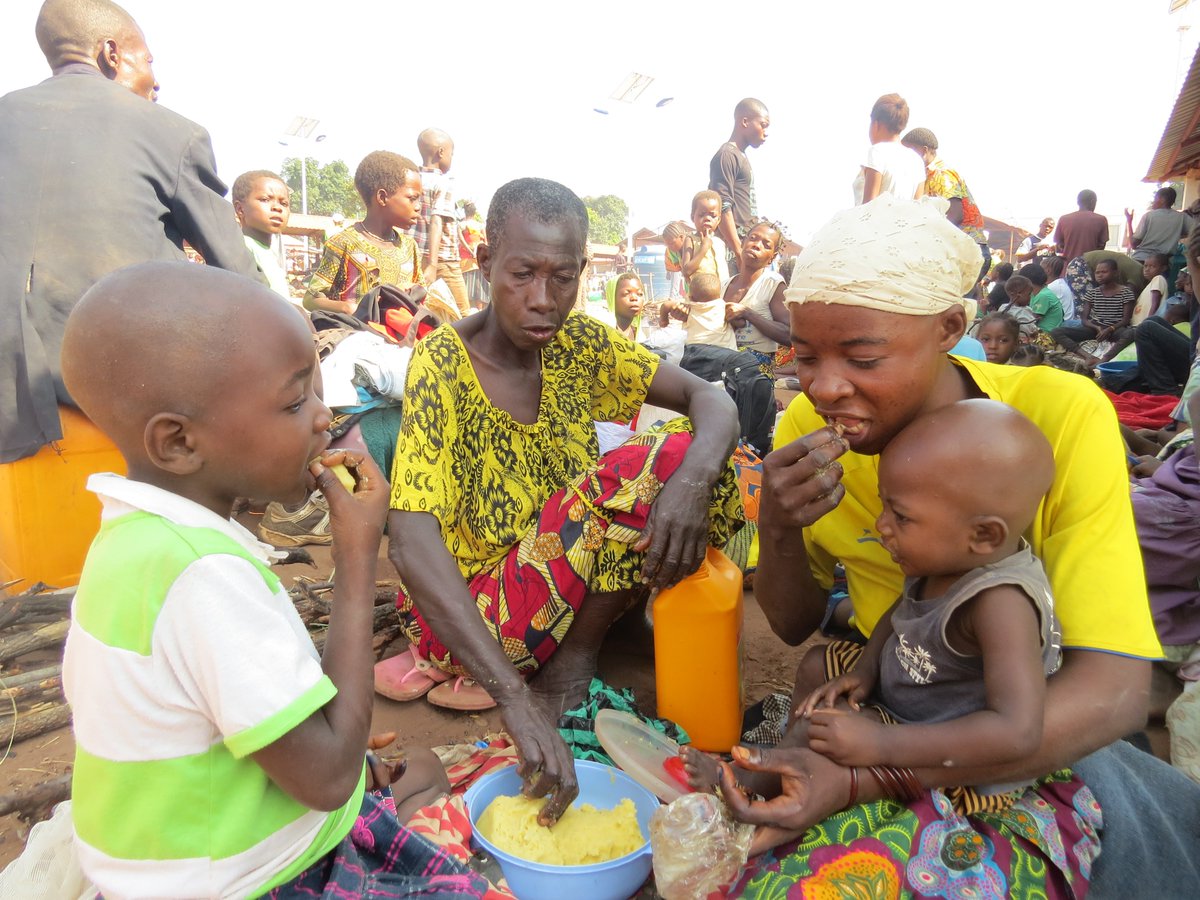 UNHCRSouthernAF's tweet photo. #UNHCR &amp; partners seeking $65m for life-saving assistance up to 50K Congolese @Refugees in Northern Angola https://t.co/5XMQWuLRPc https://t.co/j1iGOEiKcX