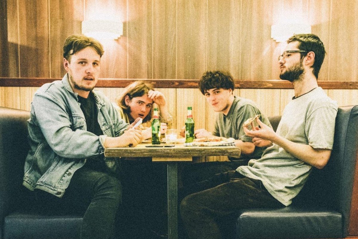 Today's Neu Pick comes from <a href="/tr4shb4nd/">TRASH</a> with their hazy, brilliant new single 'Migraines'. diymag.com/2017/06/12/tra…