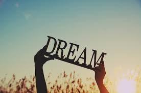 MaggieBaugh's tweet photo. RT and leave one word to describe your day or mood right now?? https://t.co/2QcjoB2m31