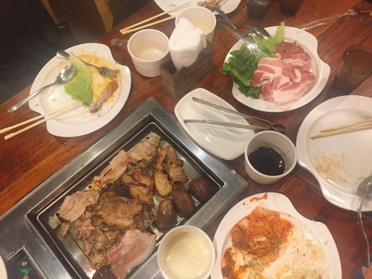 maesancz's tweet photo. Korean food for dinner! 😌#leehak https://t.co/YnMtLcOF5b