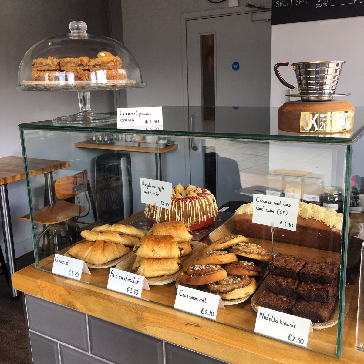 TREATS! Courtesy of the @BeatBoutiqueHQ Bakery.