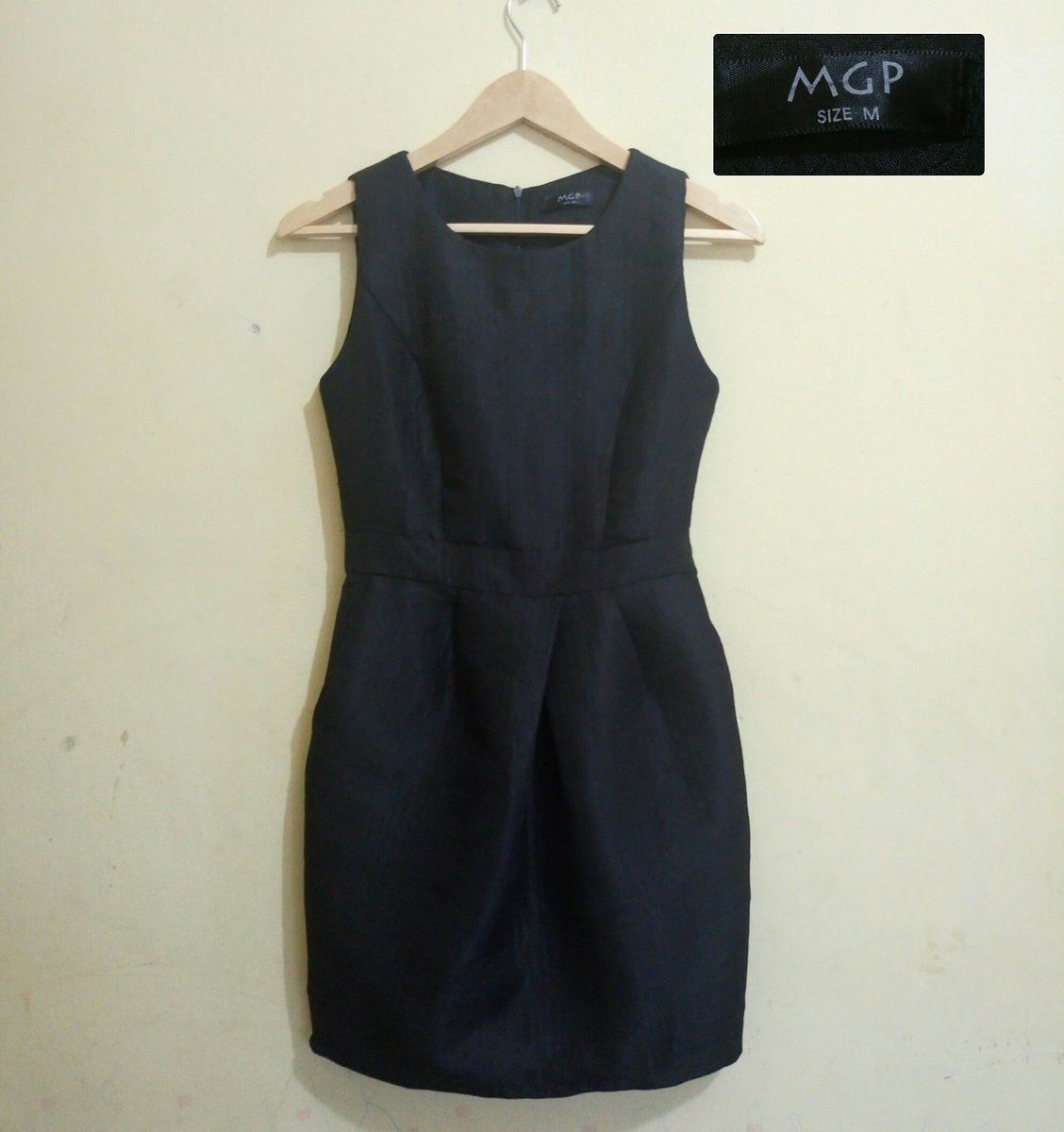 secondzious's tweet image. Black Dress by MGP
P 84 LD 82 UK M | Prc 75K
Info &amp;amp; Detail =&amp;gt; line.me/ti/p/~secondzi…