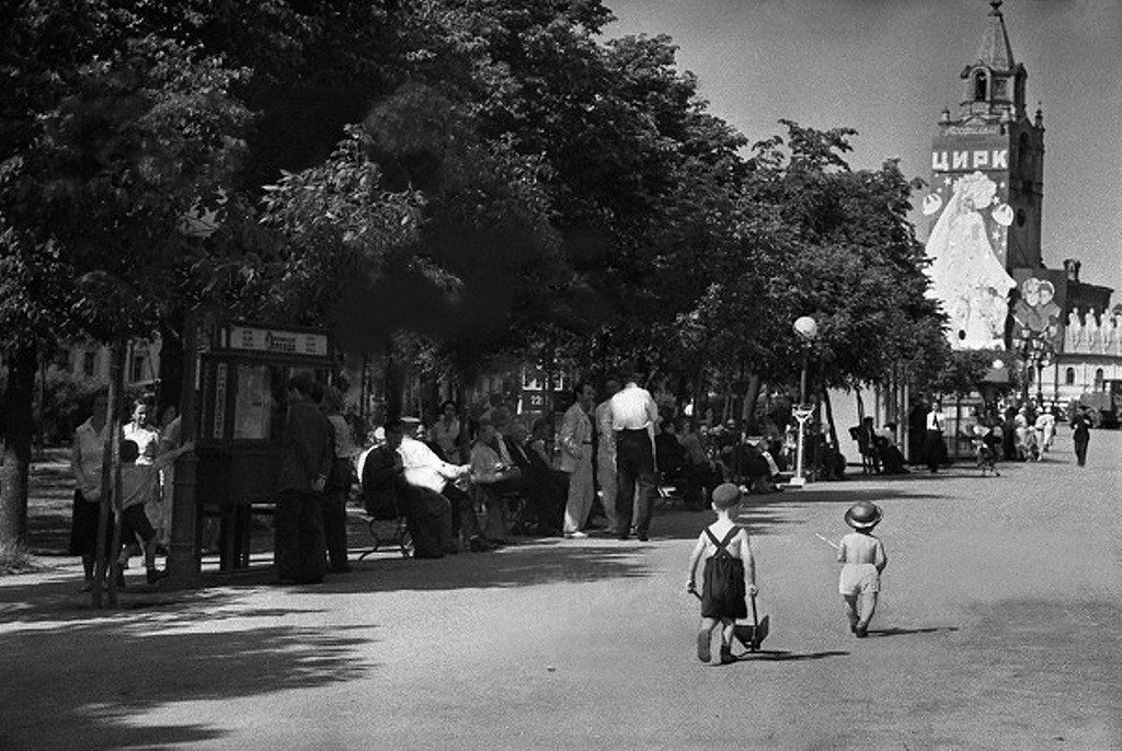 На Тверском бульваре. 
Фото 1936 г.