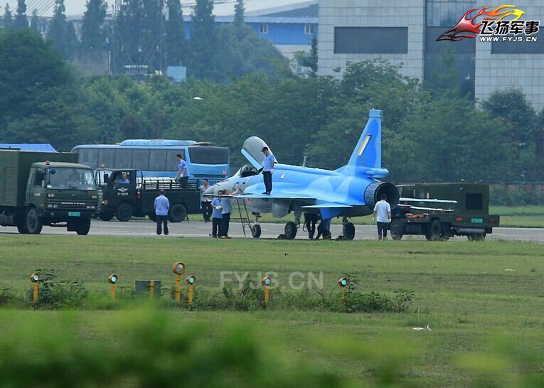 Первый истребитель FC-1 (JF-17) для ВВС Мьянмы