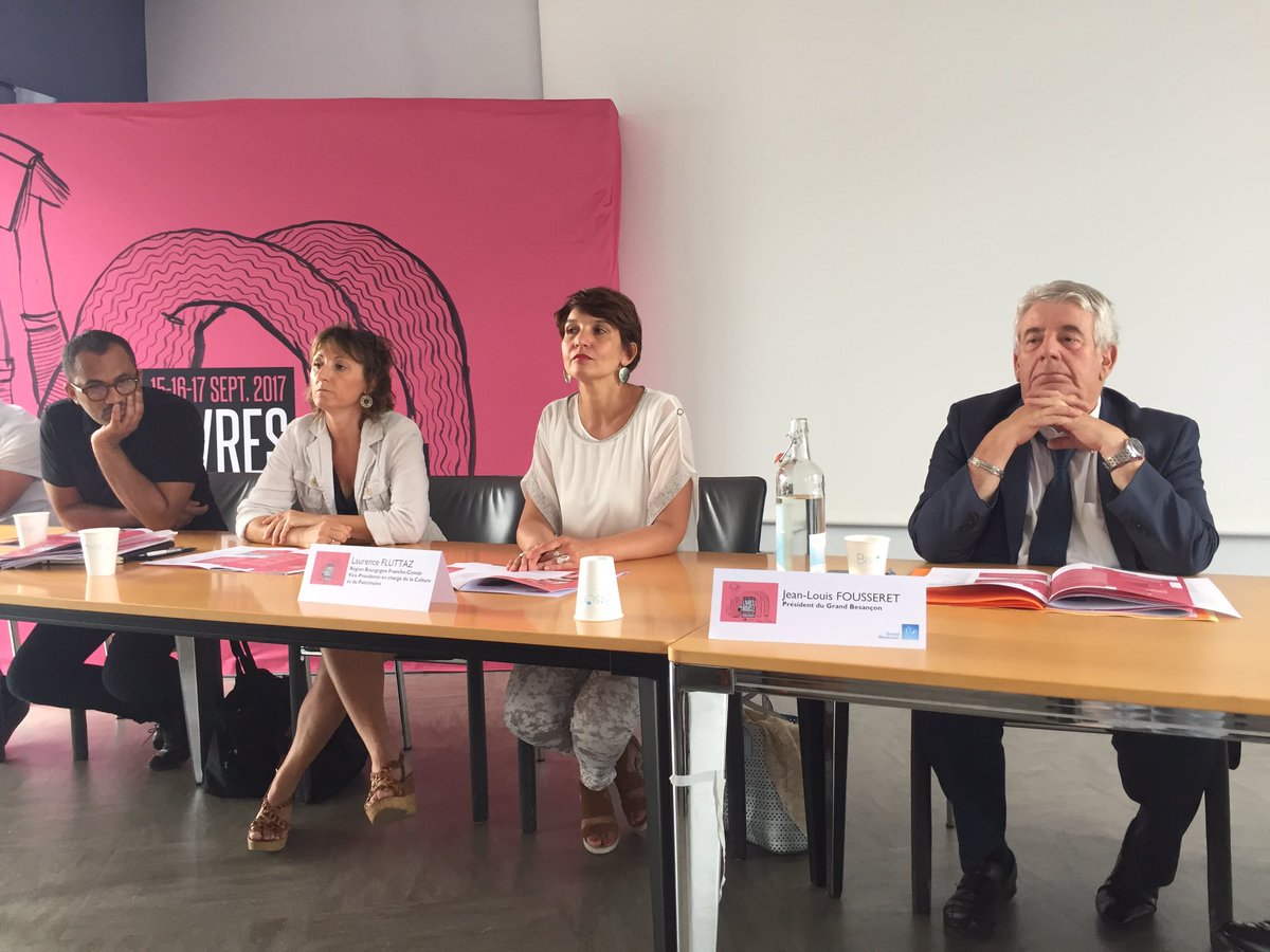 diversionsmag's tweet photo. Présentation de Livres dans la boucle 2017. @villedebesancon @franchecomte https://t.co/IWPzjYij9g