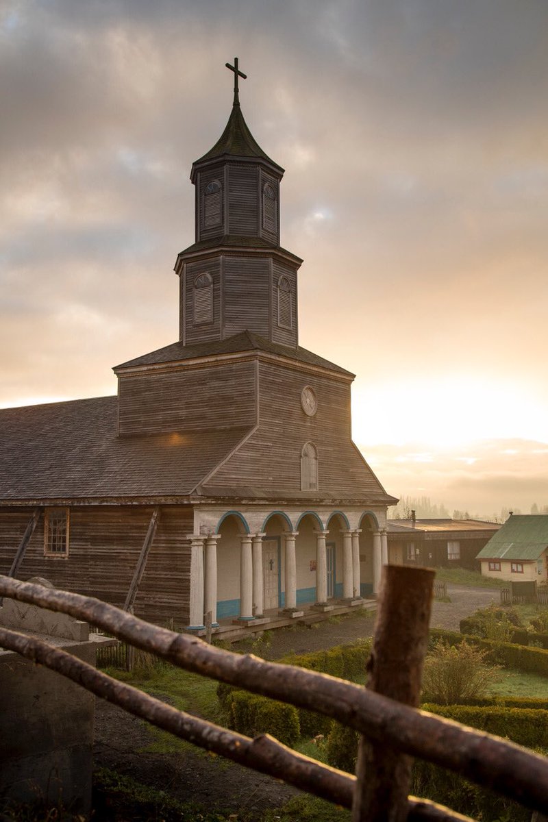 Philip Lee Harvey (@philipleeharvey) on Twitter photo From a yet to be published photoessay on Churches of Chiloe.@LPTraveller <a href="/lonelyplanet/">Lonely Planet</a> <a href="/PeterBaileyUK/">Peter Bailey London</a> #Travel #Chiloe #chile #UNESCO From a yet to be published photoessay on Churches of Chiloe.@LPTraveller <a href="/lonelyplanet/">Lonely Planet</a> <a href="/PeterBaileyUK/">Peter Bailey London</a> #Travel #Chiloe #chile #UNESCO