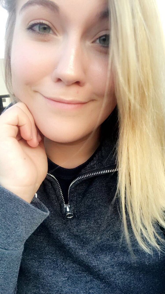 Amber_Serrano_'s tweet photo. My life is good smile 😊❤️ https://t.co/TQEG80AyHp