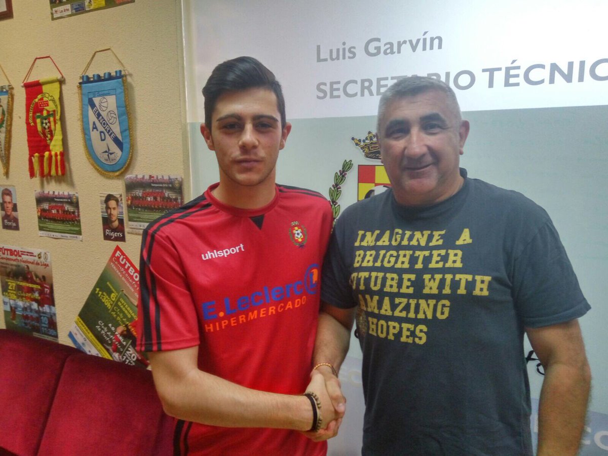 Club Atlético de Pinto (@atleticodepinto) on Twitter photo FICHAJE | David Trujillo refuerza el lateral izquierdo pinteño. Juventud y trabajo procedentes del <a href="/AravacaCF_/">Aravaca C.F.</a> . Bienvenido! #vamospinto 📝 FICHAJE | David Trujillo refuerza el lateral izquierdo pinteño. Juventud y trabajo procedentes del <a href="/AravacaCF_/">Aravaca C.F.</a> . Bienvenido! #vamospinto 📝