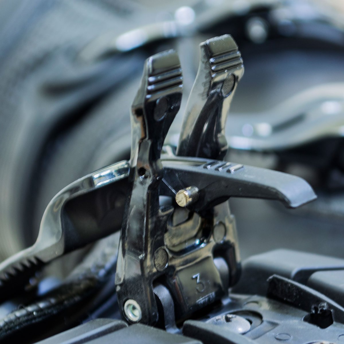 AXOdotcom's tweet photo. No matter your #riding skills, you'll always get to secure your AXO #boots with the Power Buckles. Available on all AXO #motocross #boots https://t.co/hJysAYfazB