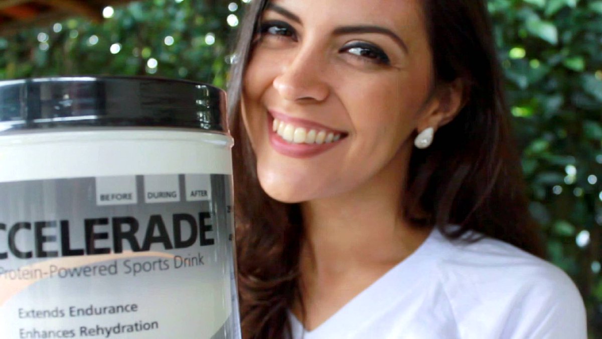 PacHealthLabs's tweet photo. Have you tried Accelerade yet? Samples of Fruit Punch and Orange are available on https://t.co/jog8LhHJ15. Get yours today! #accelerade https://t.co/f3TQLnBet6