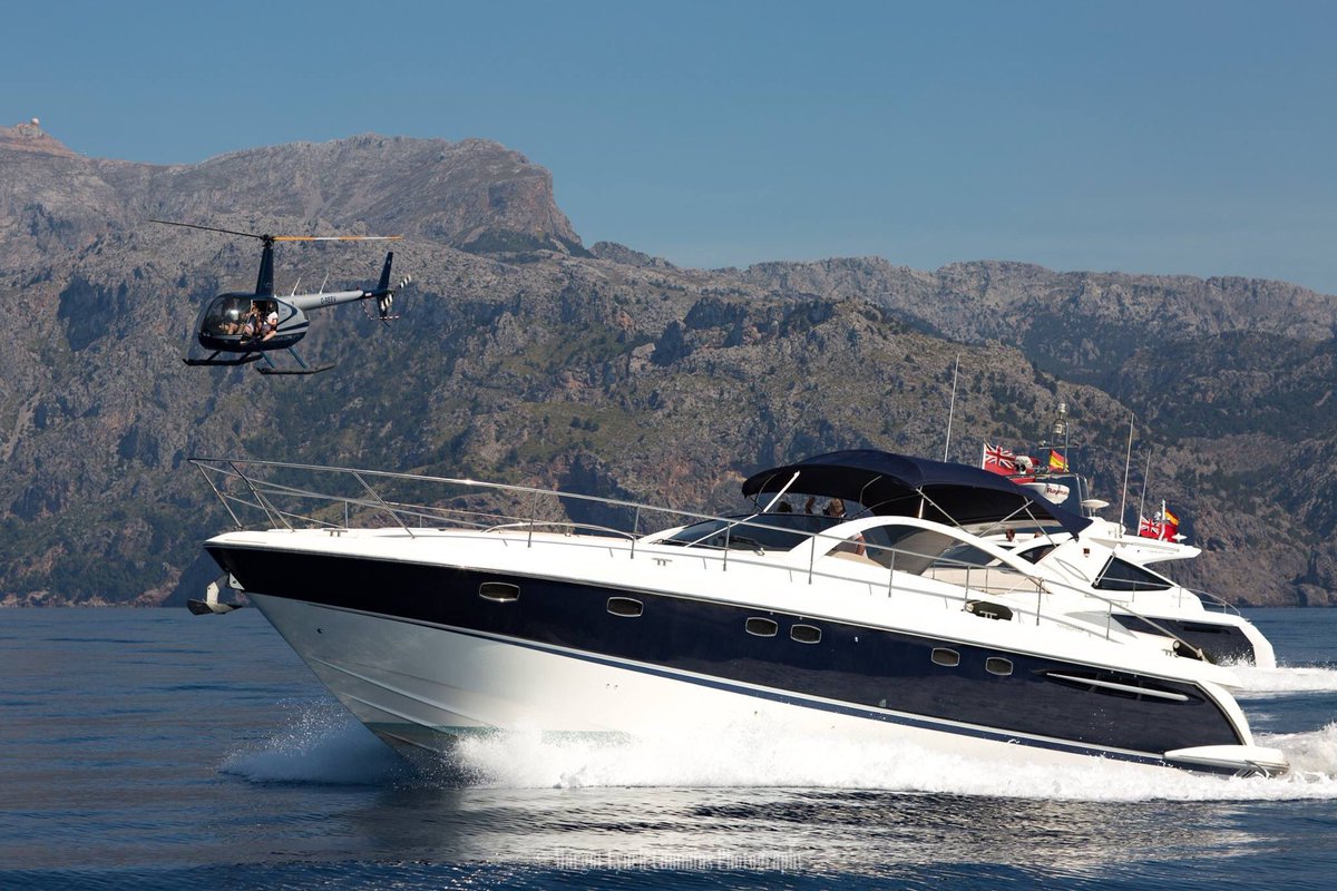 What an amazing day #FairlineYachts 50th anniversary party gathering 50 Fairline boats from around the Balearics 😍#YearOfGoldenMoments