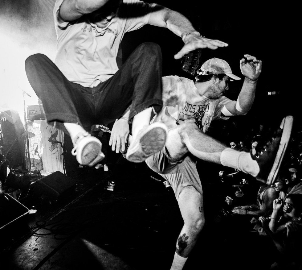 All the Stage Dives and Incredible Bands From Sound and Fury 2017 (@AngelaXOwens) (sound_and_fury) tinyurl.com/yanyat7f