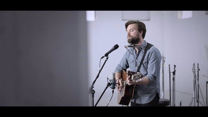 We're pleased to share this White Wall Sessions video which captures the talent of Darin Kaihoi. ow.ly/nZNf30cvwIj