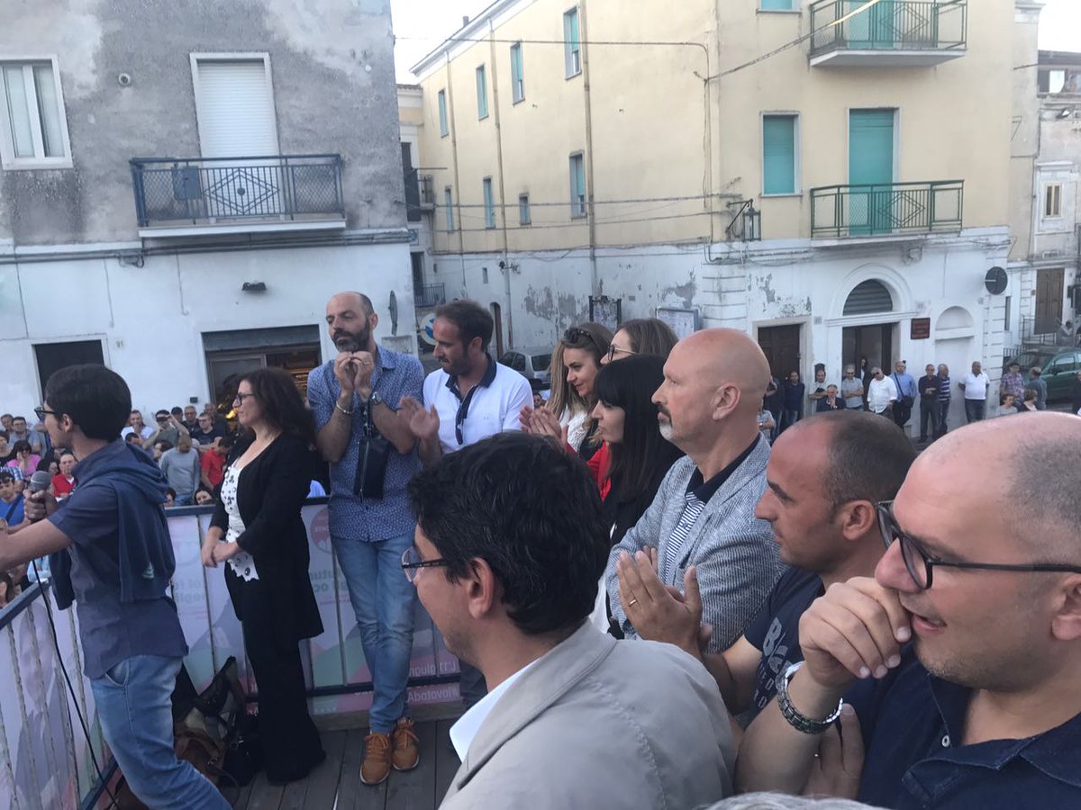 CambiaMonte's tweet photo. Plebliscito per #DARIENZOsindaco e #CambiaMONTE. Si riparte dopo il buio dello scioglimento con l'ampio suffragio della comunità https://t.co/3H7N94H1kj