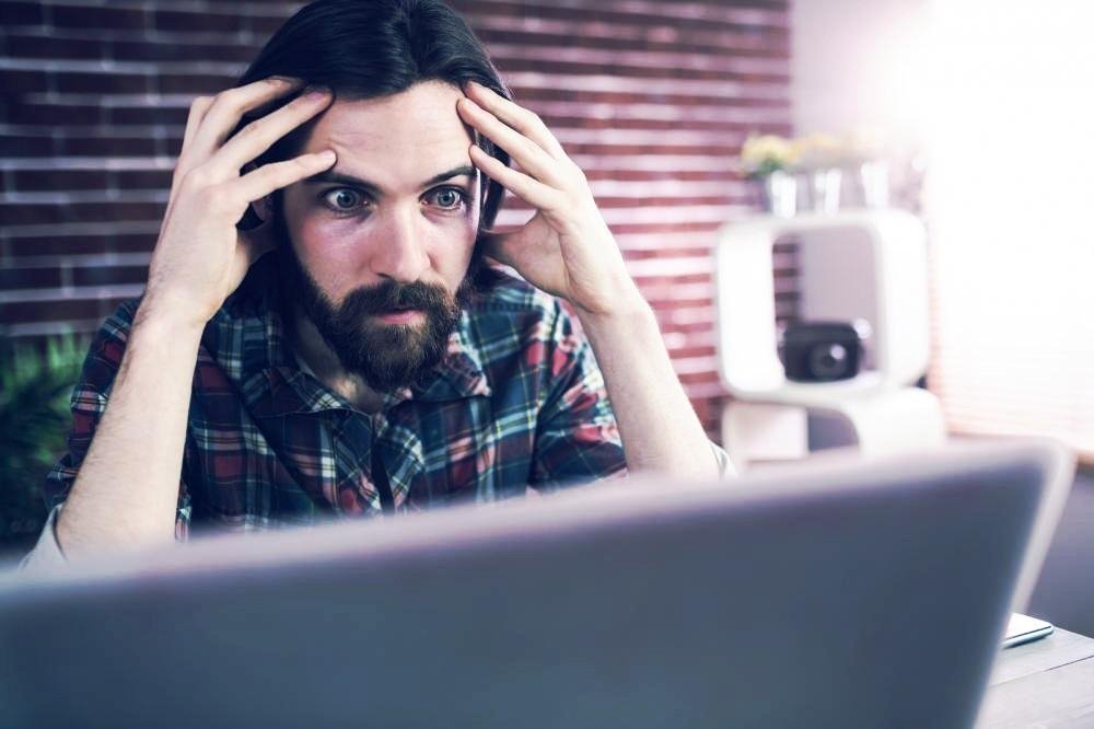 AccountableB's tweet photo. A small mistake can have a huge negative impact on a #SmallBusiness. Doublecheck your #spreadsheets for mistakes https://t.co/9zLB443StA https://t.co/Zdf40GyQhf