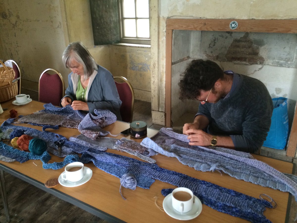 Our knitting #BoM350 <a href="/UpnorCastle/">Upnor Castle Medway</a> drop in with artist  <a href="/danabouttown/">Dan Chilcott</a> is on now - come &amp; take part!