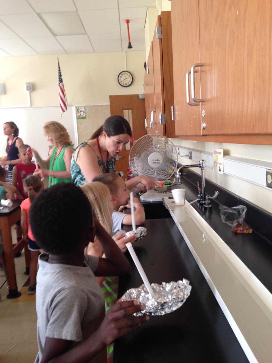 ASMOliver's tweet photo. Testing our boats! @PrimeauxASM601 @DGalente @ODonnellASM #Acsdbuildit https://t.co/DO1K5tyr4g