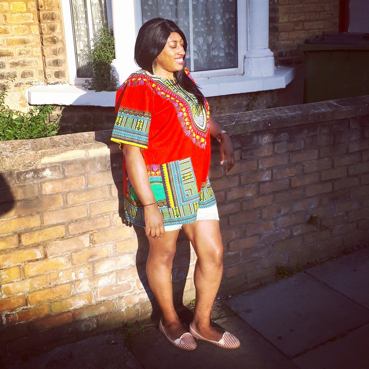 merlinebeauty's tweet photo. Have a blissful week in sunshine🌞🌞 #dashiki #fbloggers  #africanstyle #summeroutfit   #ooty #birthdaybash #congostyle #bbloggers #lbloggers https://t.co/mw4WJcalWT