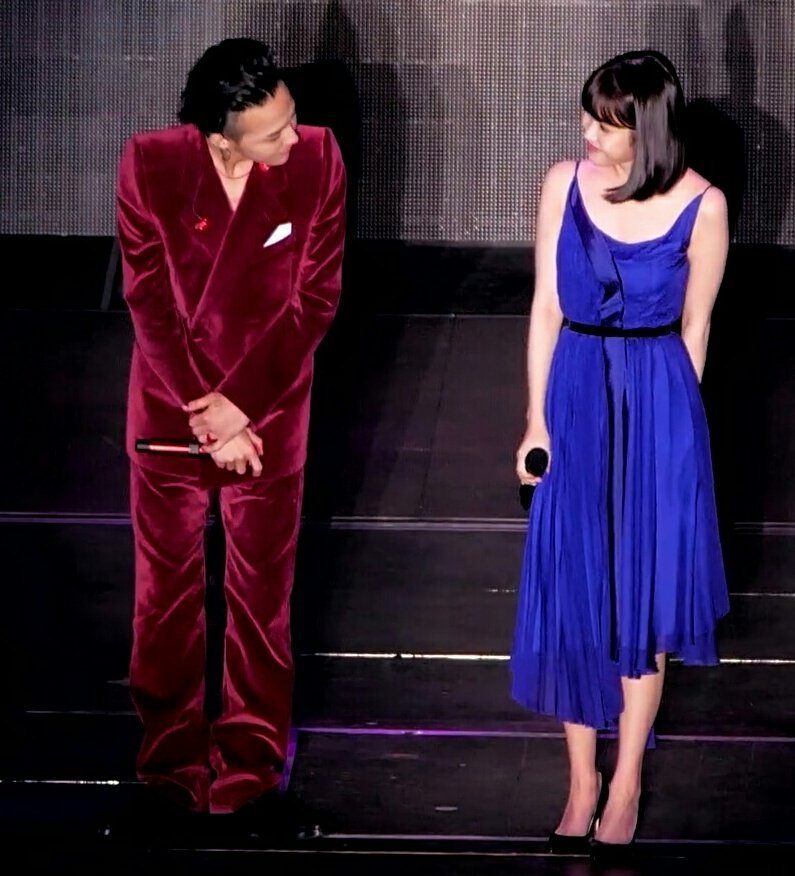 LizAlberio's tweet photo. IU×GD
2012  vs  2015  vs  2017
😆😆😘😘 https://t.co/36BJHIcylI
