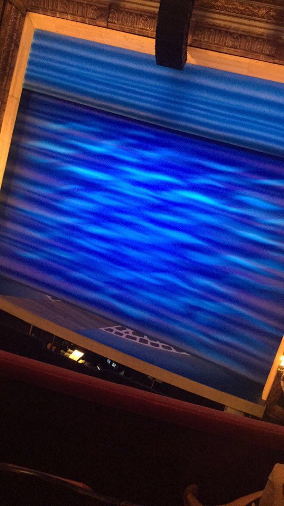 chaharrington's tweet photo. C'mon @Alice_Marie95 💪@MammaMiaMusical https://t.co/VGnM9trUYm