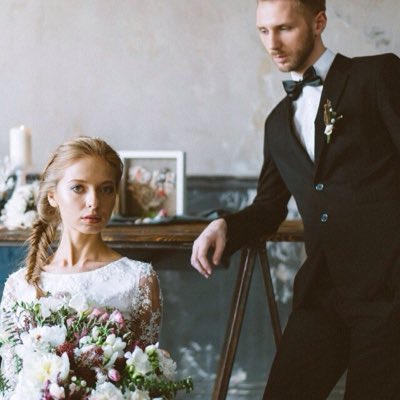 VFormals's tweet image. How to wear a tuxedo josbank.com/how-to-wear-a-…

#weddings #manstuff #mensfashion #goodread #weddingplanning #weddinghour