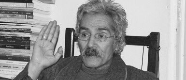 " علمتني الرياضيات 
أن لكل مجهول قيمة .. فلا تحتقر أحدا لا تعرفه .!
-
-إبراهيم أصلان