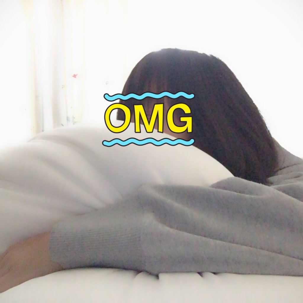 pen_boy__a's tweet photo. @__wool___ 
彼女が俺の部屋で寝てたから撮った https://t.co/0Mnn0vBTOM