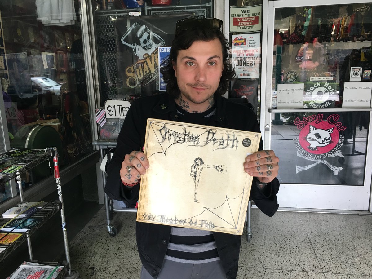 PureVolume (@purevolume) on Twitter photo EXCLUSIVE: We went record shopping with <a href="/FrankIero/">frnkiero: Party (goth) Dad</a> before a recent show purevolume.com/news/EXCLUSIVE… EXCLUSIVE: We went record shopping with <a href="/FrankIero/">frnkiero: Party (goth) Dad</a> before a recent show purevolume.com/news/EXCLUSIVE…