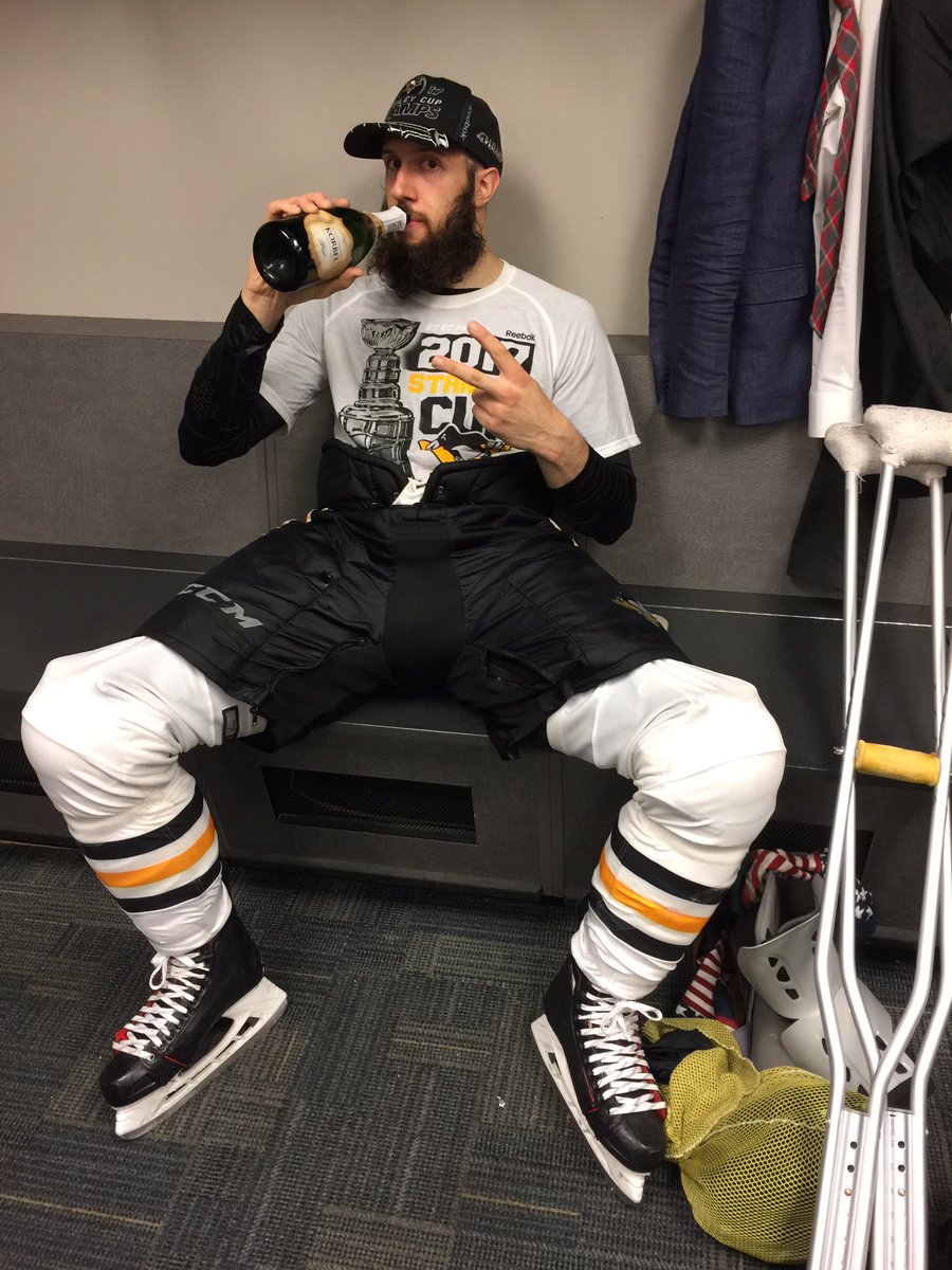 NickBonino's tweet photo. So that just happened #backtoback https://t.co/r2ryxGG4Fo