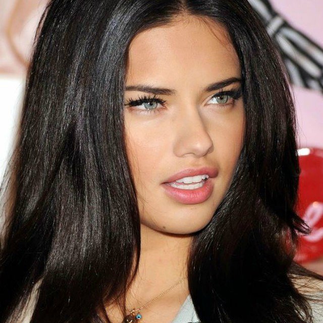  Happy birthday the beautiful Angel, Adriana Lima! 