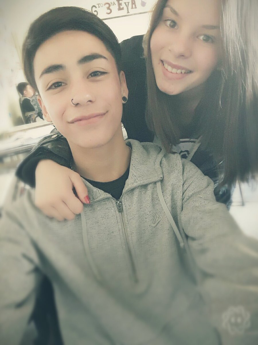 biancaherrera02's tweet photo. #Negro ☺️💕💕 https://t.co/UmEE2hfj2Q