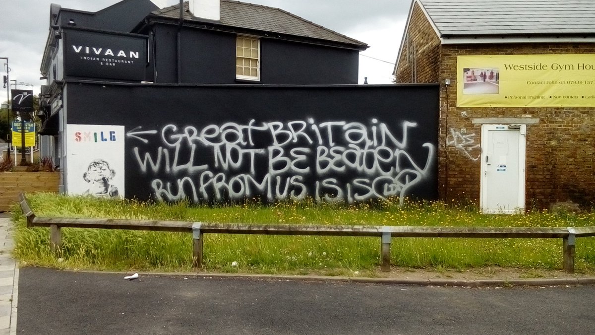 RizzlesFanfic's tweet photo. Love this. #ldnstrong "the objective of terrorism is to promote terror....." Not today, or any day, cowards. https://t.co/DhN4d0o6nX