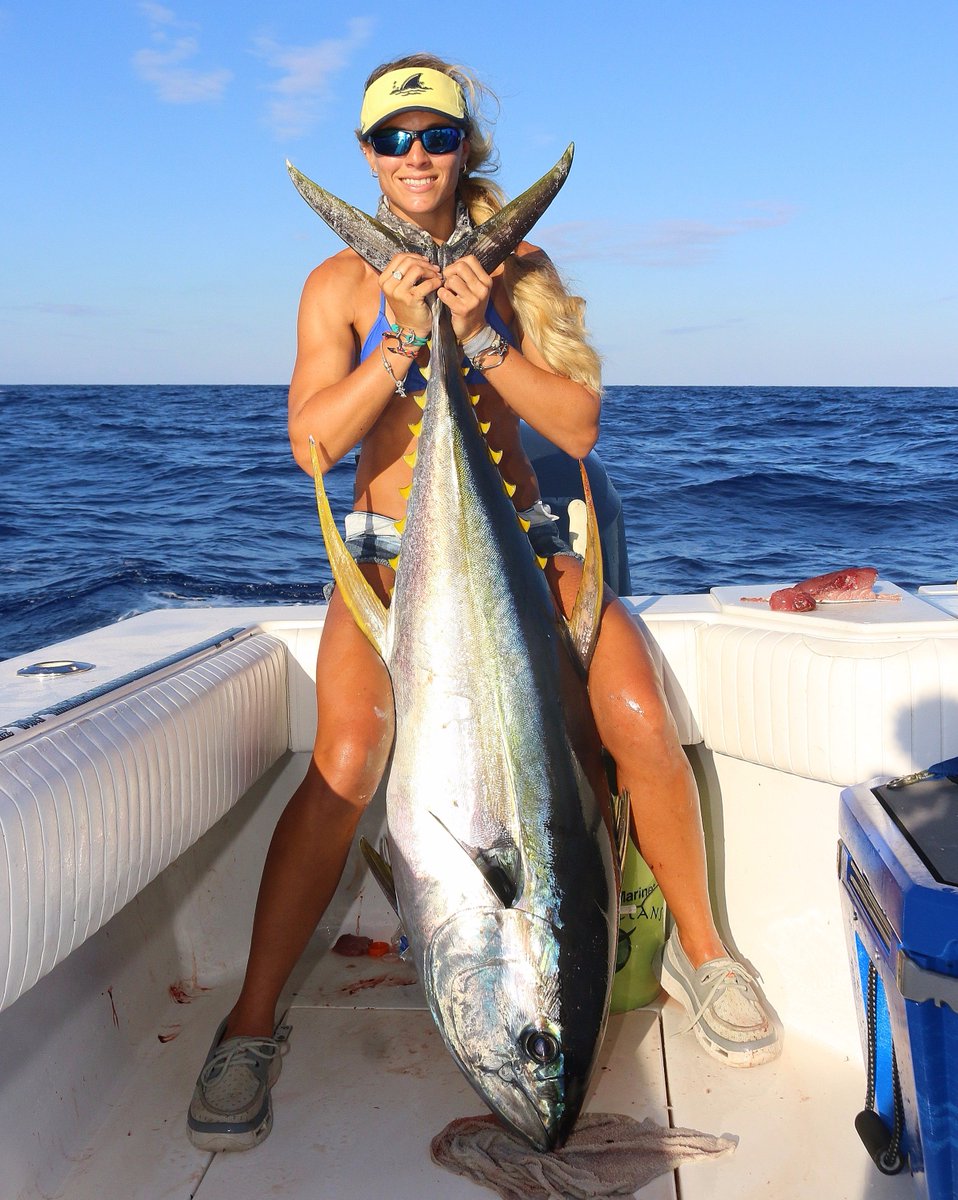 RETWEET for my biggest yellowfin TUNA, thanks <a href="/swollfest/">Swollfest Fish Rodeo</a> I <a href="/softscience/">softSCIENCE</a> #fishing
