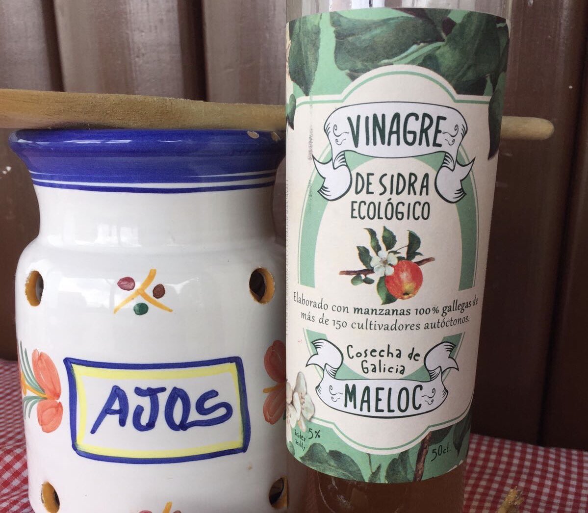 maelocway's tweet photo. Nuestro vinagre de sidra #Maeloc no puede faltar en tu cocina: ecológico y 100% gallego. #cookityourway https://t.co/9rEfJdSuI1