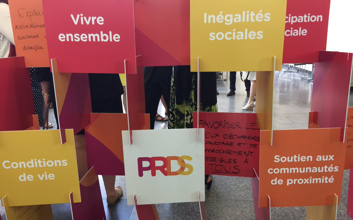villedelavalqc's tweet photo. #Laval a réuni les forces vives du dév. social en une démarche participative régionale inédite pour élaborer sa #PRDSlaval. https://t.co/CQKu0YrbLl
