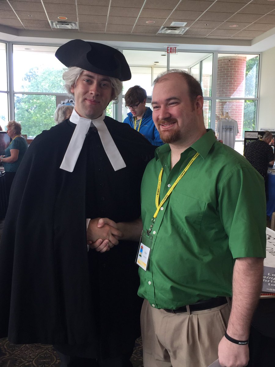 kyle_vanover's tweet photo. Look who I ran into in the exhibit area this morning! #kac2017 I must say, John Wesley sure looks good for his age! #FindingWesley 😀😎 https://t.co/tI7CAhFDWT