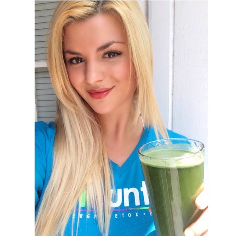 PhountainVIP's tweet photo. The Secret of the Fountain of Youth!  Unlimited Alkaline Water Refills in Glass! sign up here! https://t.co/Z9yQpSHOyY https://t.co/Ur6hykTgFE