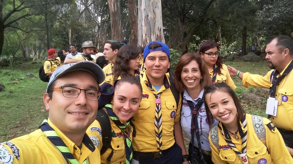 lauriux0327's tweet image. 