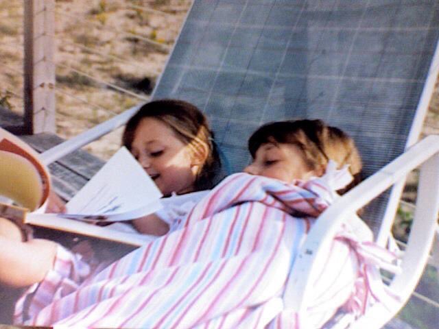 gepeters5404's tweet image. happy birthday to my first friend, my first playmate, and my sissa. you are lovely.