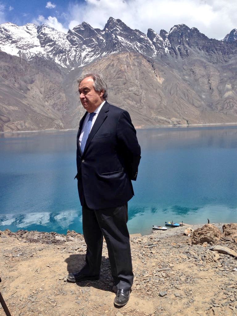 antonioguterres's tweet photo. Shocked to see effects of climate change - 30% of Tajikistan's spectacular glaciers melted. There's no time to lose to take climate action. https://t.co/T7Hm1ovC8K