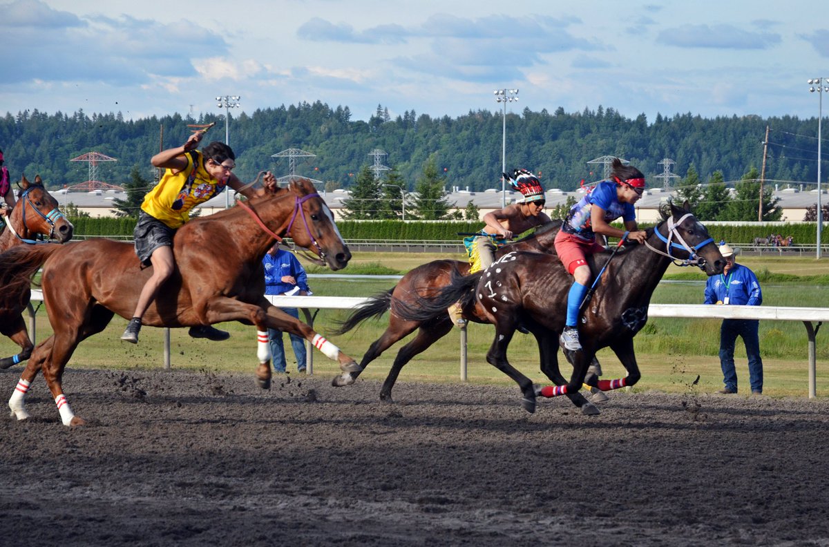 chrisstearns47's tweet photo. Yesterday was an awesome day for the Indian Relay Races. Thanks #Muckleshoot Tribe and @EmeraldDowns for hosting! https://t.co/gboYlYrleI