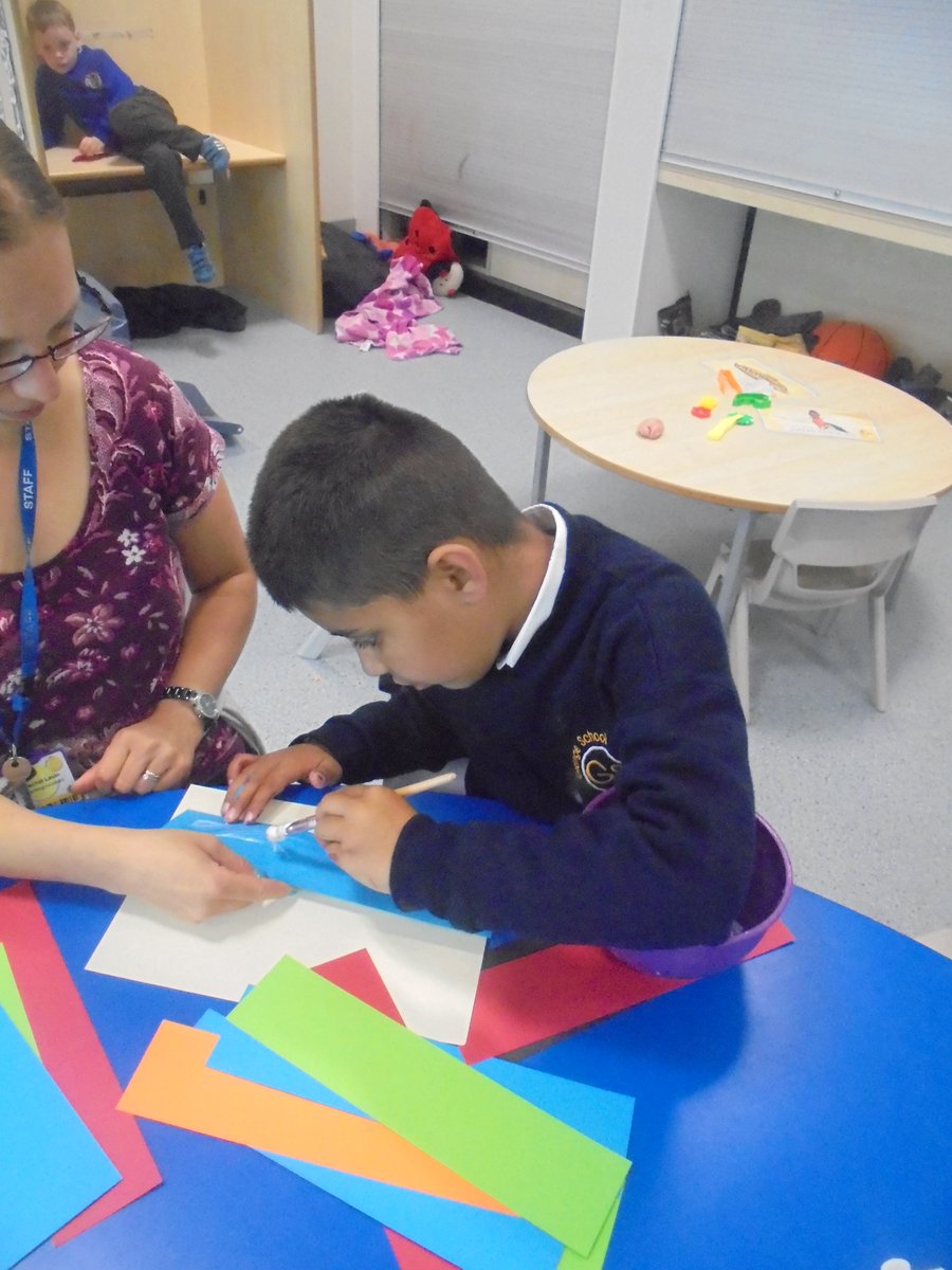 DiamondClassP4's tweet photo. Topic Countries-Diamond class designed their own flags. #grangemcr https://t.co/x1BmcAXWp9