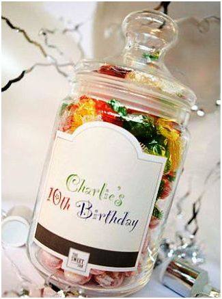 Jarsofsweets's tweet photo. Perfect gift for all ages and occasion, pick your own sweets to fill your jar https://t.co/FvVkss98nZ https://t.co/mCVqK7hQDt