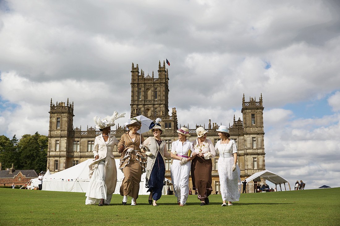 HighclereCastle's tweet photo. Join us for our Roaring Twenties Garden Party this September! Delve into your wardrobe &amp; step back in time... https://t.co/Q2s5MgfuQS https://t.co/T7P9UsTjCR